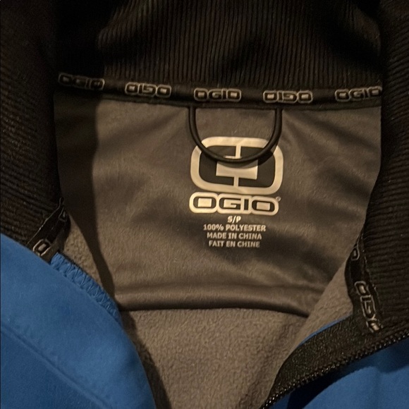 OGIO Blue Softshell Jacket - Picture 2 of 3